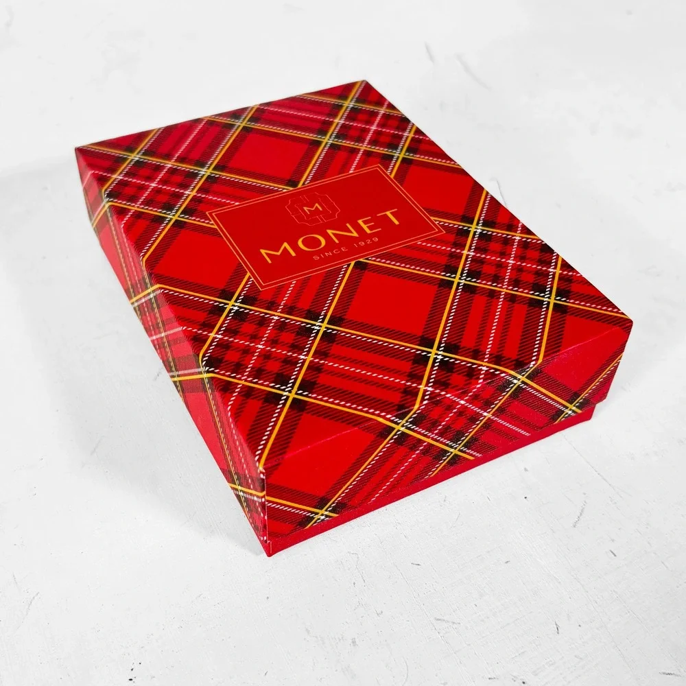 Monet brand new